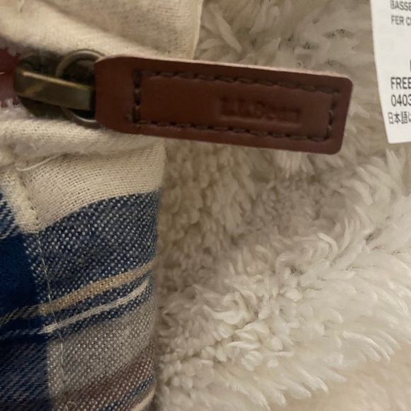 L.L. Bean Women’s Scotch Plaid Sherpa Lined Hooded Jacket Indigo/Tartan size M - Picture 6 of 16